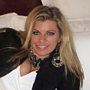 Meet your Posher, Traci